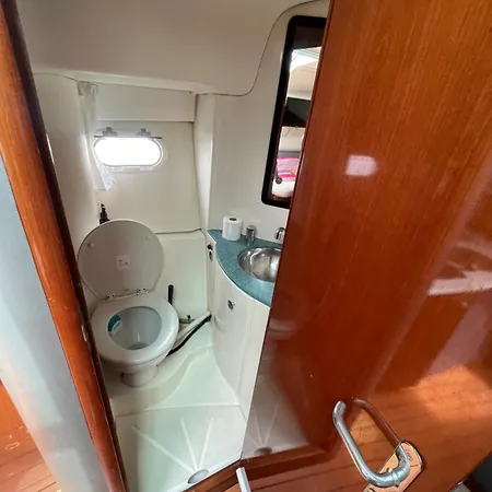 ספינת מלון Nuit Sur Un Magnifique Bateau Linge Et Menage Inclus - Boat Paradise La Rochelle